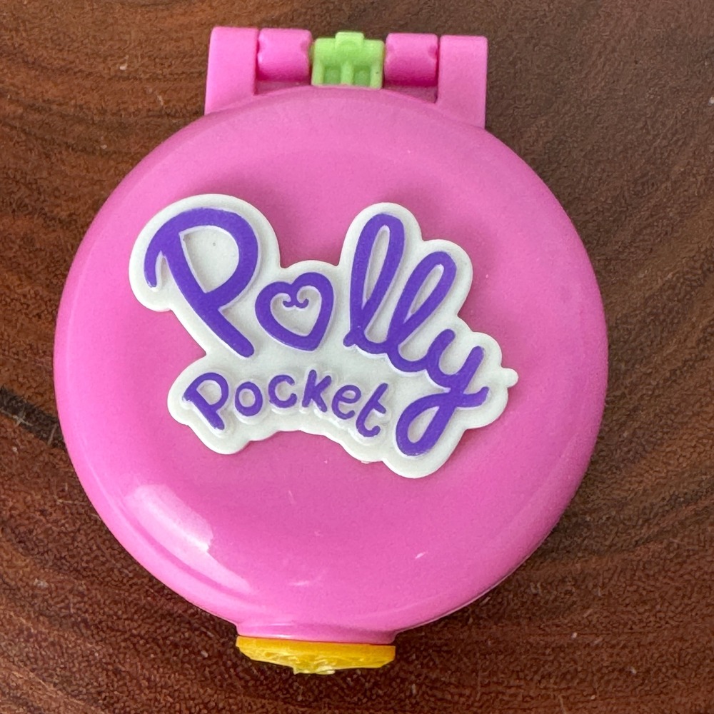Polly Pocket Tiny Compact Playground Park‎ Theme Pink 2019 Mattel GKJ42 Toy
